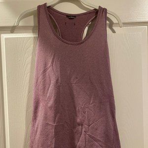 Flyout Racerbank Tank